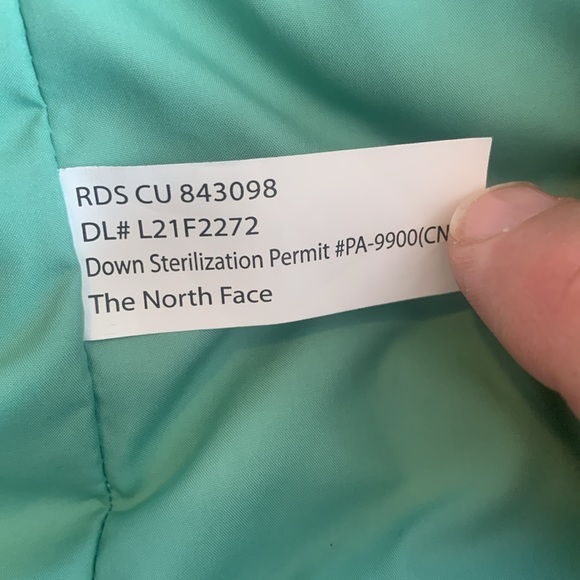 THE NORTH FACE Women's Aconcagua Vest - Picture 8 of 11